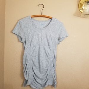 Athleta || gray workout fitness tee shirt